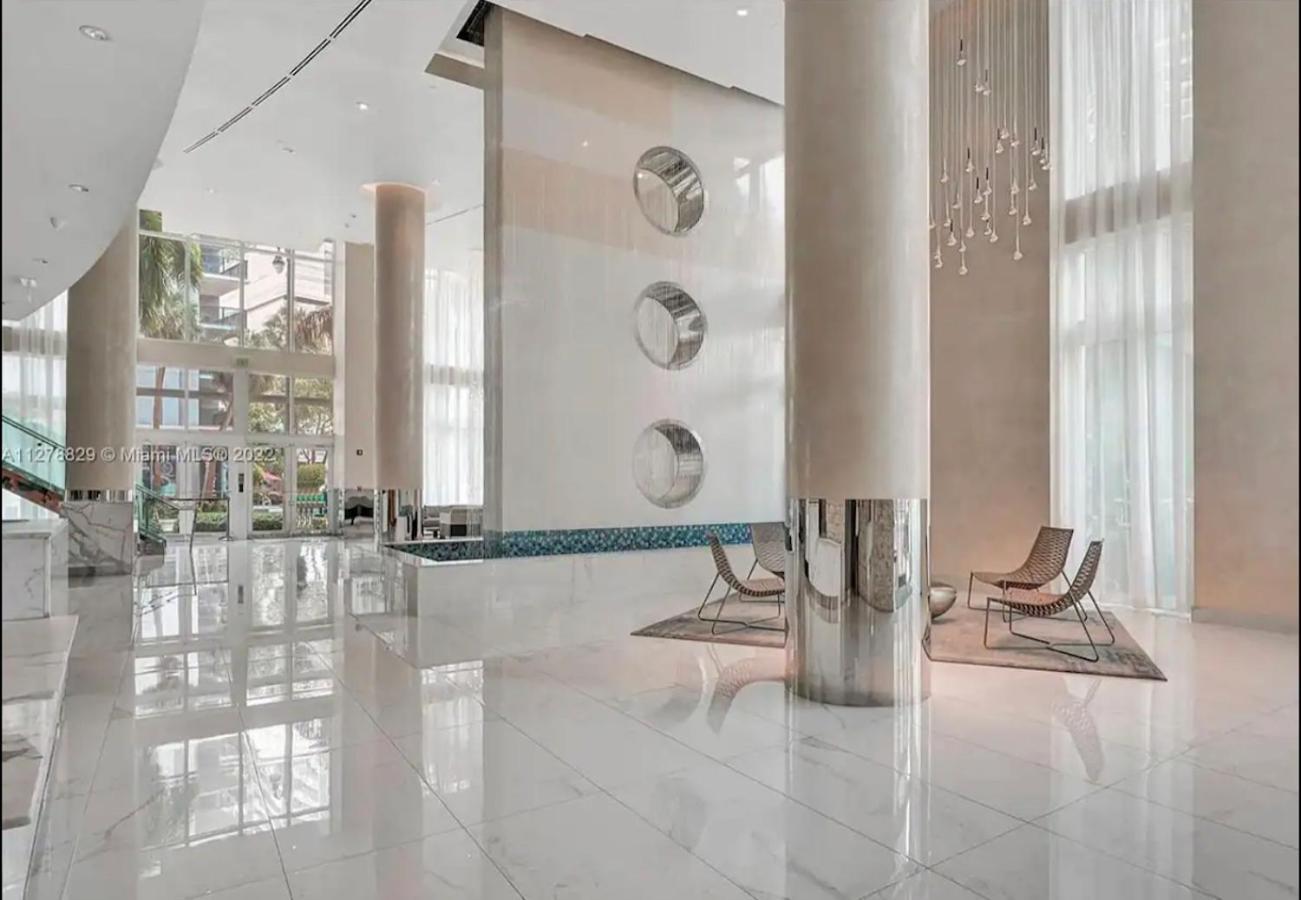 Iconic 1br Loft Brickell-waterviews Apartamento *